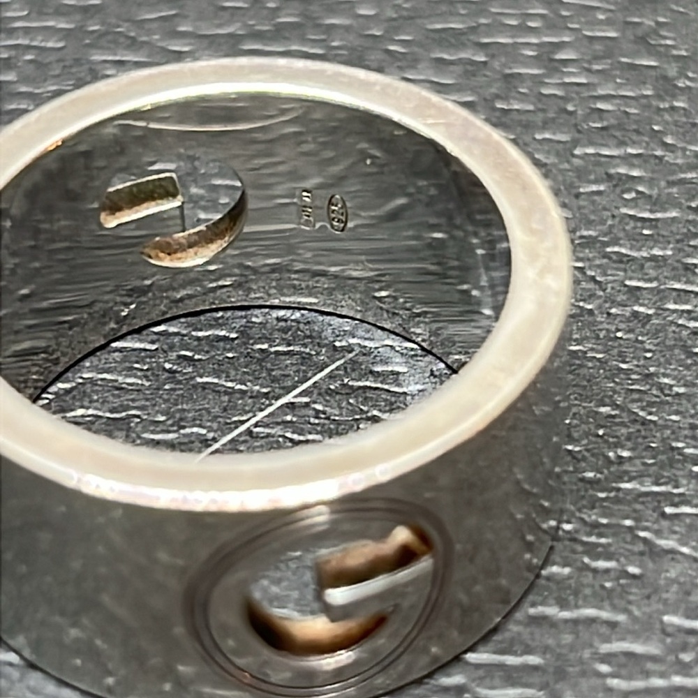 GUCCI SOLID STERLING SILVER G RING SIZE 15 STAMP 71/4 US SIZE. MADE IN ITALY 🇮🇹 - Picture 5 of 9